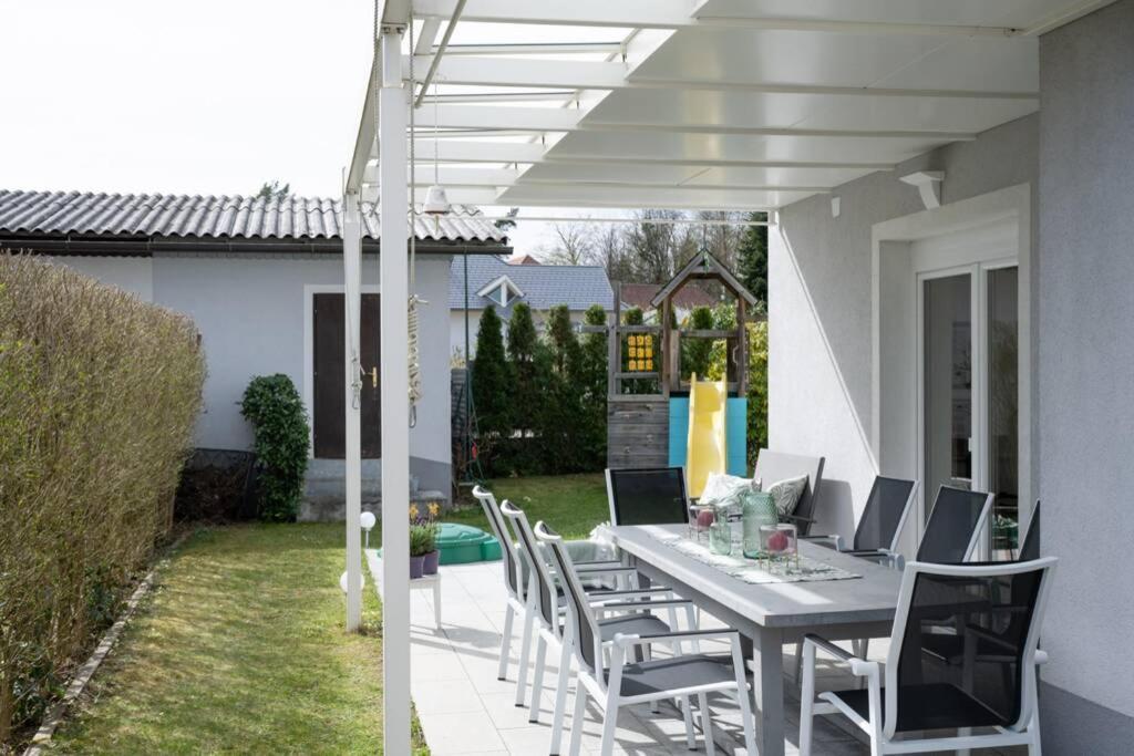 Schoenes Ferienhaus Mit Garten Portschach am Woerthersee Exterior foto